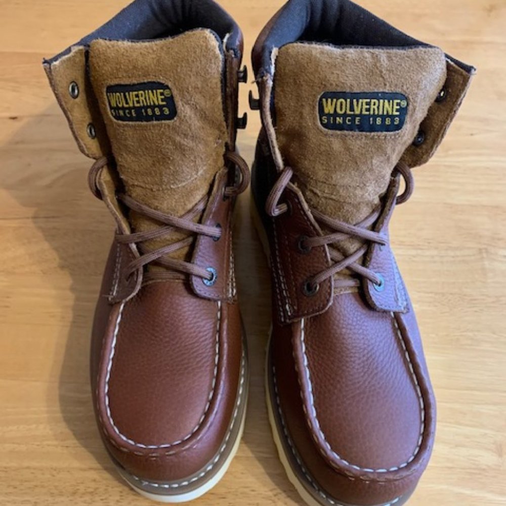 MEN'S WOLVERINE MOC-STEEL-TOE 6" BOOT, NEVER WORN
